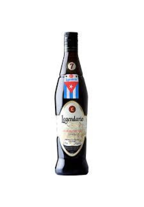 LEGENDARIO Ron añejo de 7 años, elaborado en Cuba LEGENDARIO botella de 70 cl.