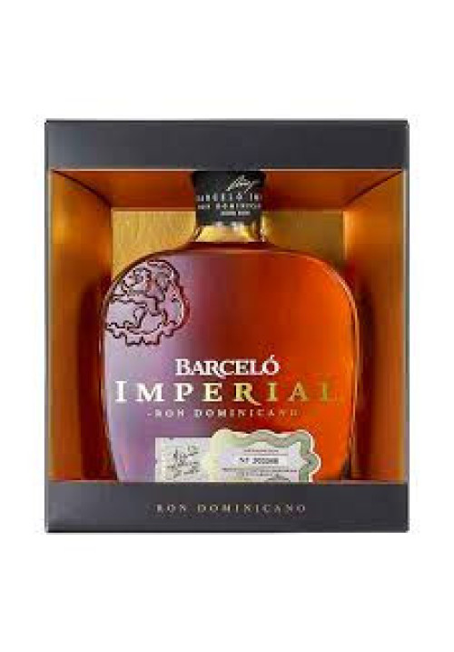 BARCELÓ Imperial Ron dominicano añejado en barricas de roble botella de 70 cl.